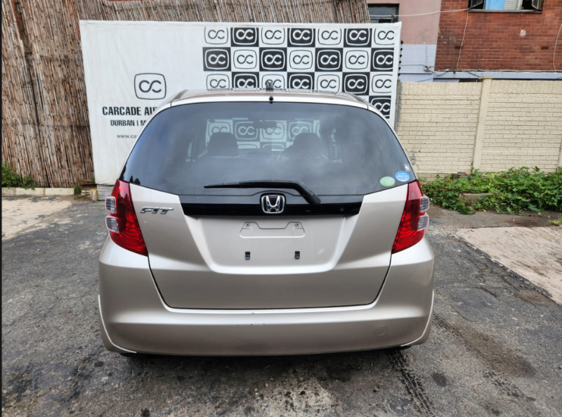  30852  HONDA FIT  2009  