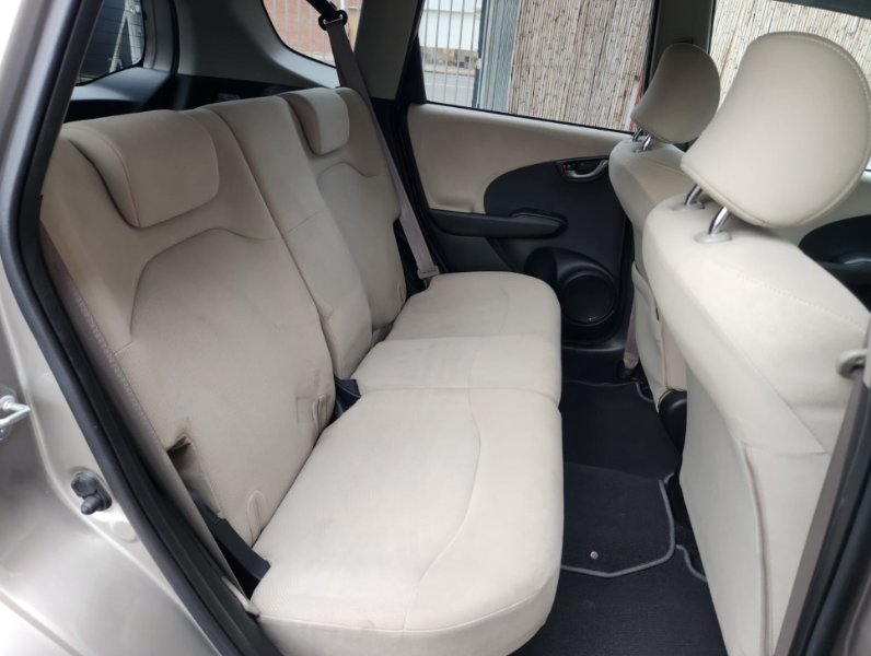  30852  HONDA FIT  2009  