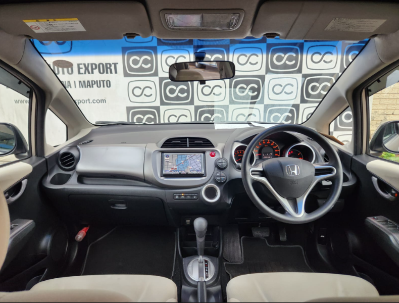  30852  HONDA FIT  2009  