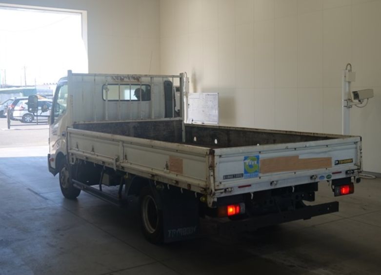  30869  HINO DUTRO  2016  