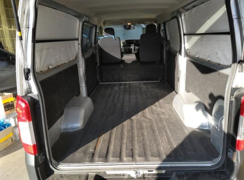  30873  NISSAN CARAVAN  2018  