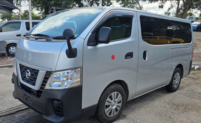  30873  NISSAN CARAVAN  2018 