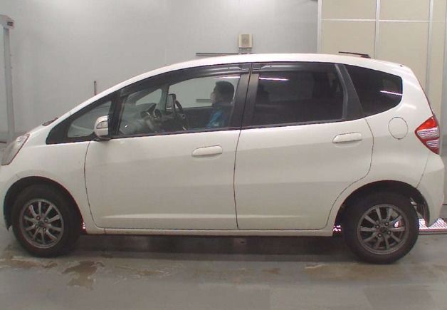  30880  HONDA FIT  2007  