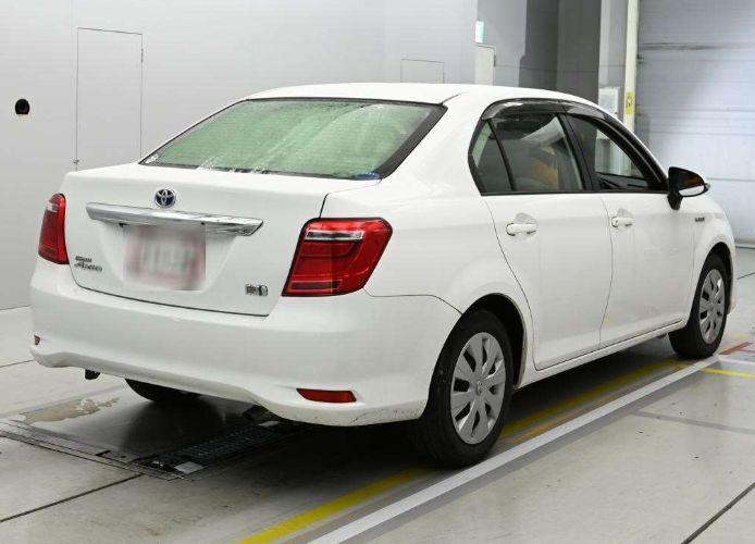  30888  TOYOTA COROLLA AXIO  2017  
