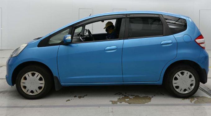  30891  HONDA FIT  2010  