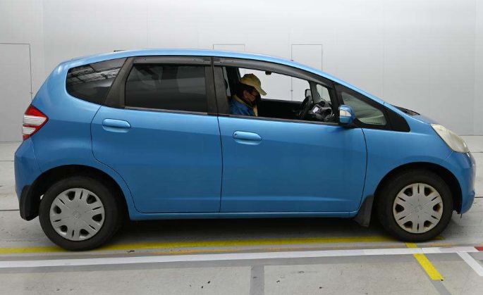  30891  HONDA FIT  2010  