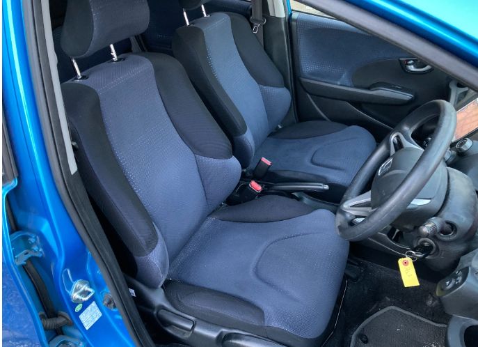  30891  HONDA FIT  2010  