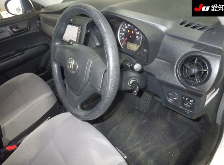  30897  TOYOTA COROLLA AXIO  2017  