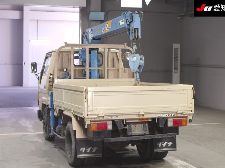  30898  TOYOTA DYNA  1990  