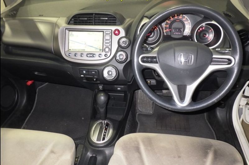  30902  HONDA FIT  2009  