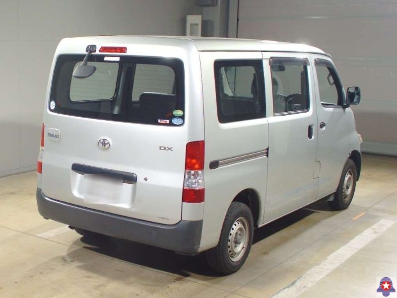  30906  TOYOTA LITEACE  2019  