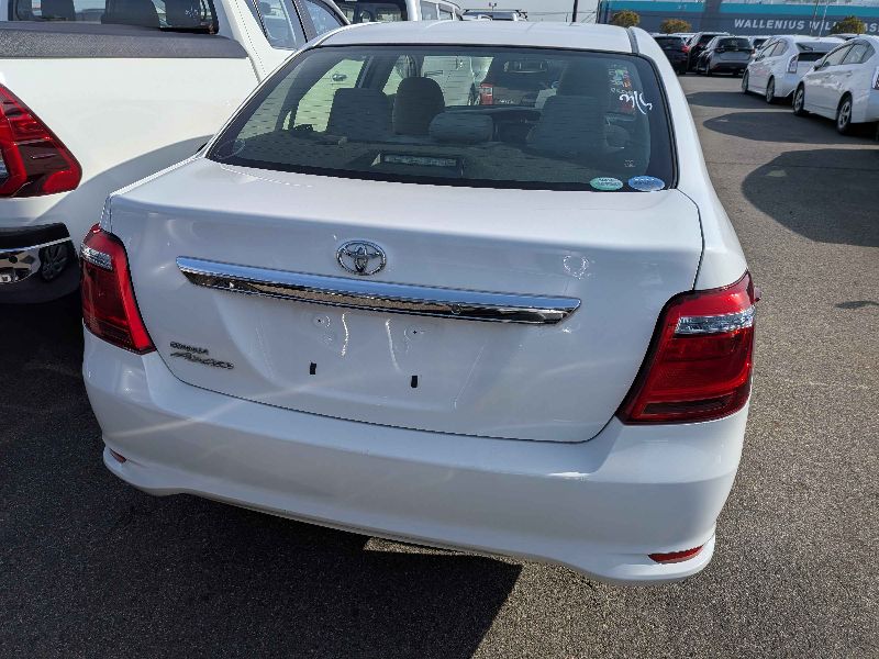  30907  TOYOTA COROLLA AXIO  2017  