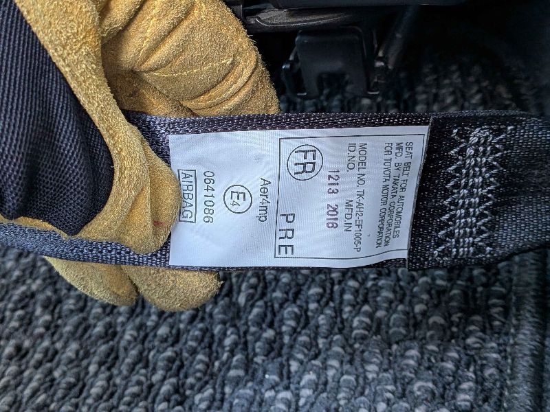  30907  TOYOTA COROLLA AXIO  2017  