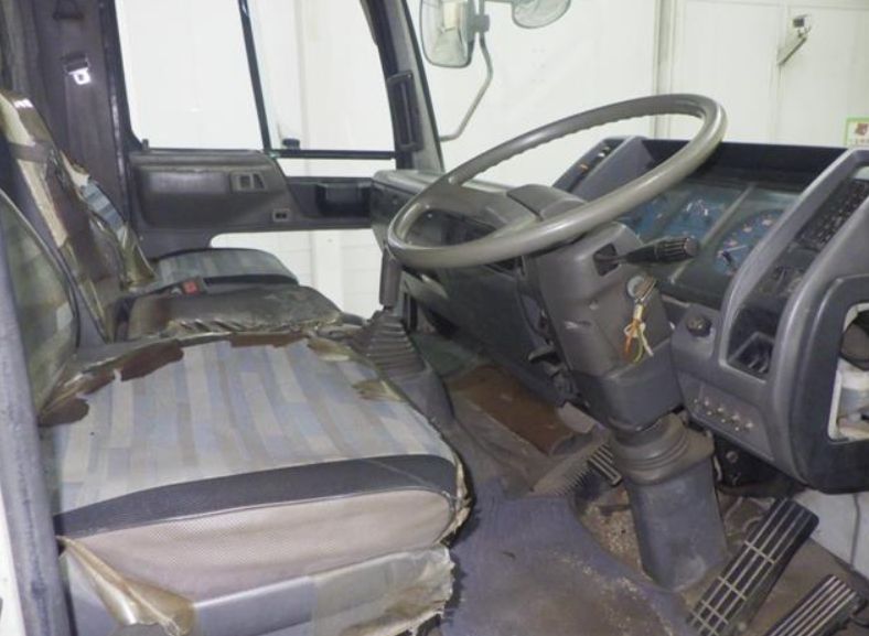  30918  HINO RANGER  1990  