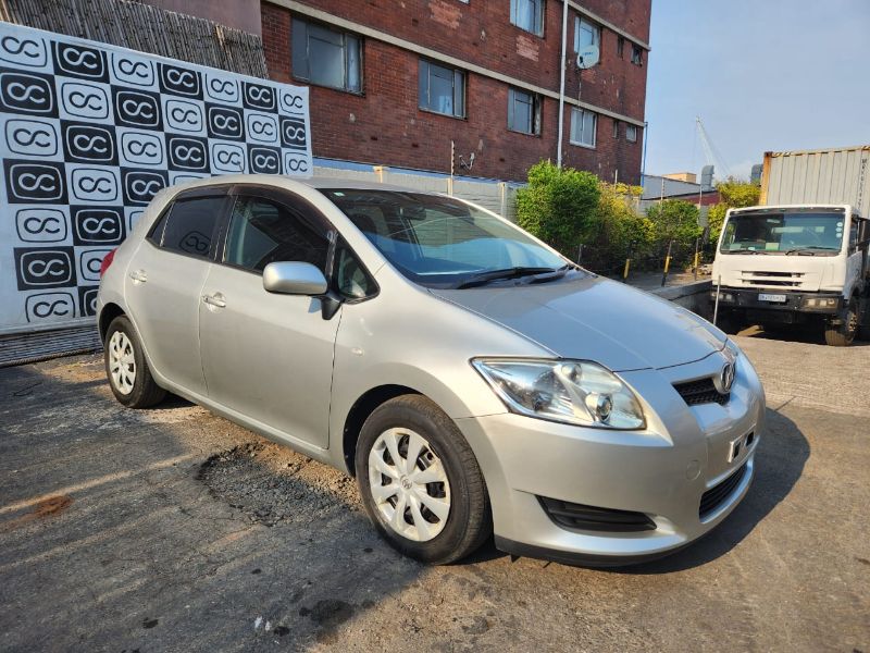  30923  TOYOTA AURIS  2009  