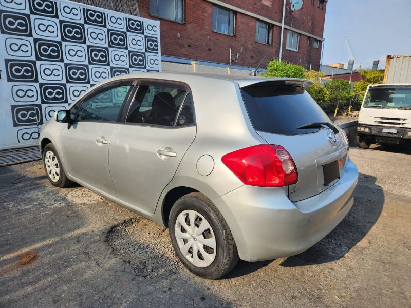  30923  TOYOTA AURIS  2009  