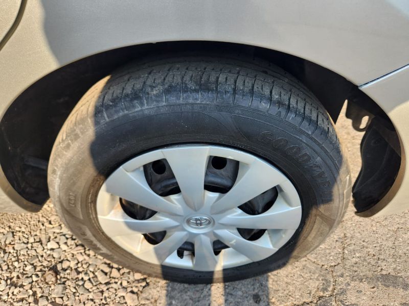  30923  TOYOTA AURIS  2009  
