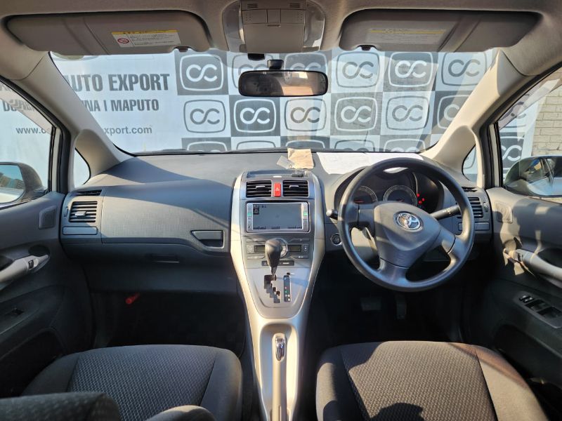  30923  TOYOTA AURIS  2009  