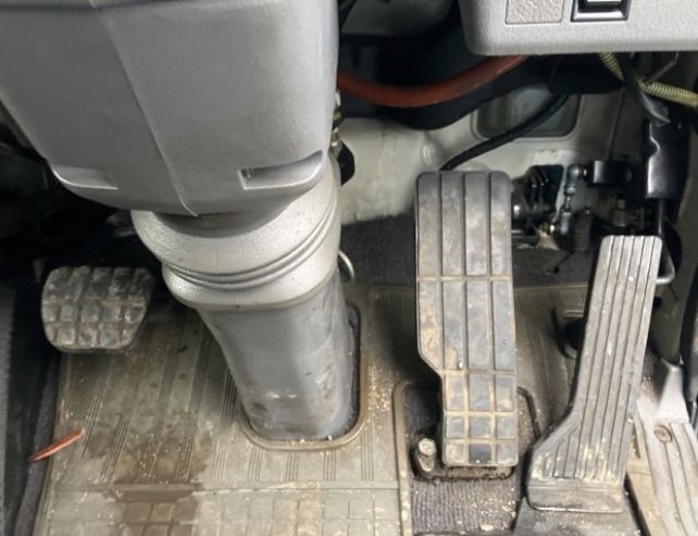  30924  HINO RANGER  2000  