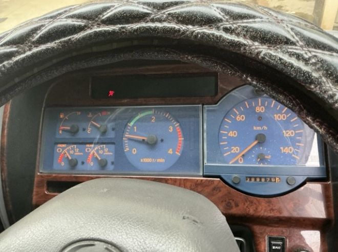  30924  HINO RANGER  2000  