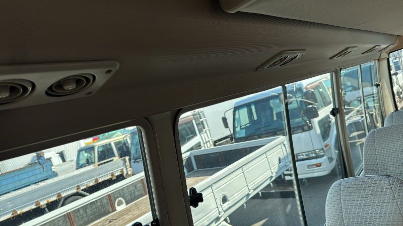  30927  TOYOTA COASTER  1999  