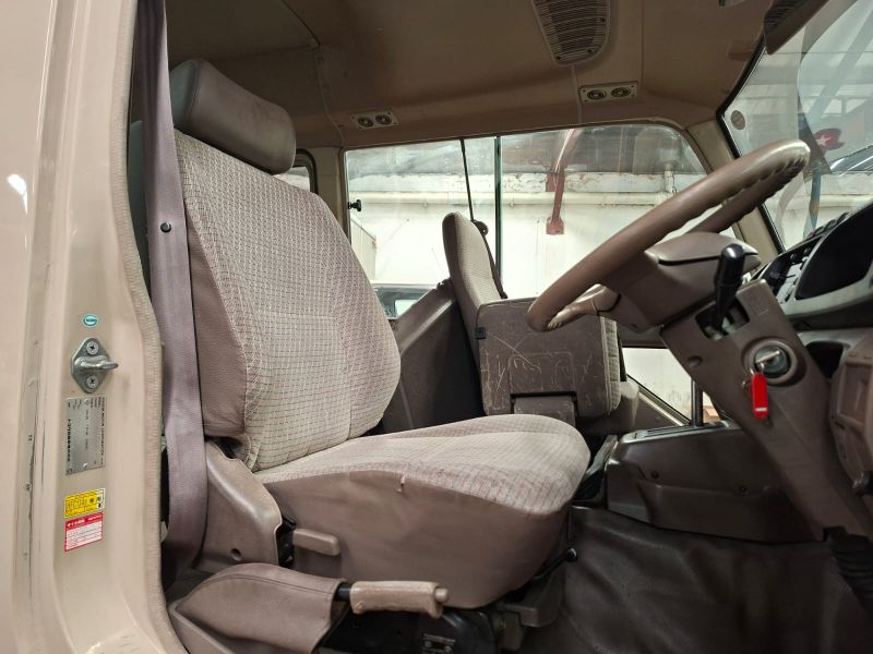  30927  TOYOTA COASTER  1999  