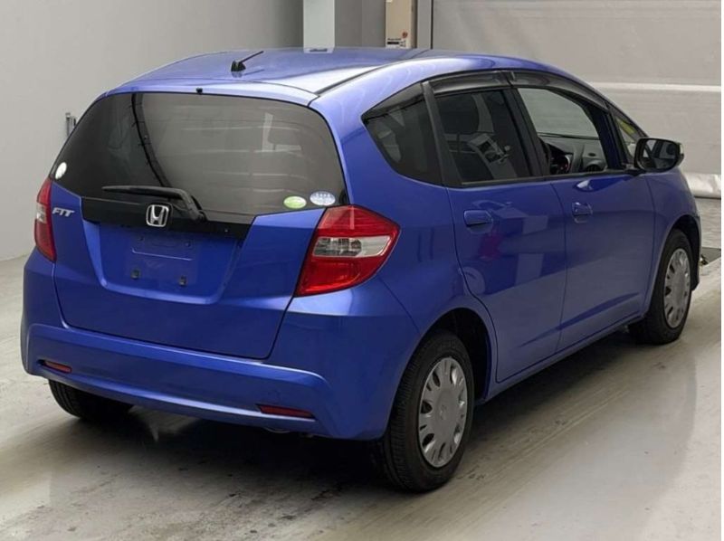  30929  HONDA FIT  2011  