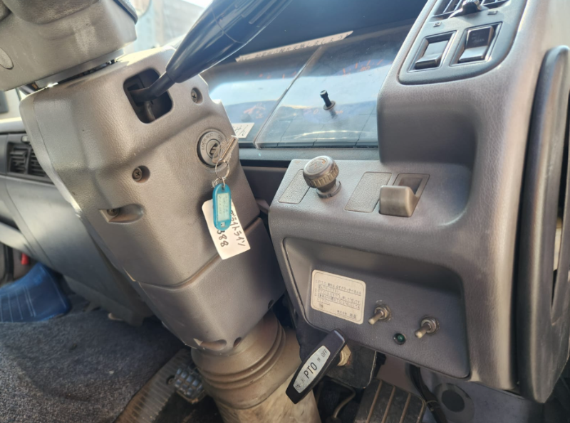  30930  HINO RANGER  1996  