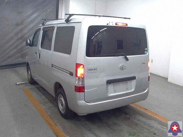  30939  TOYOTA TOWNACE  2018  