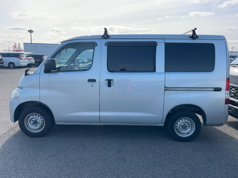  30939  TOYOTA TOWNACE  2018  