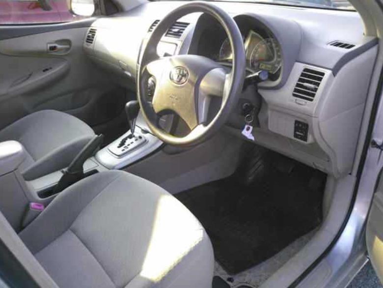 30940  TOYOTA COROLLA AXIO  2010  