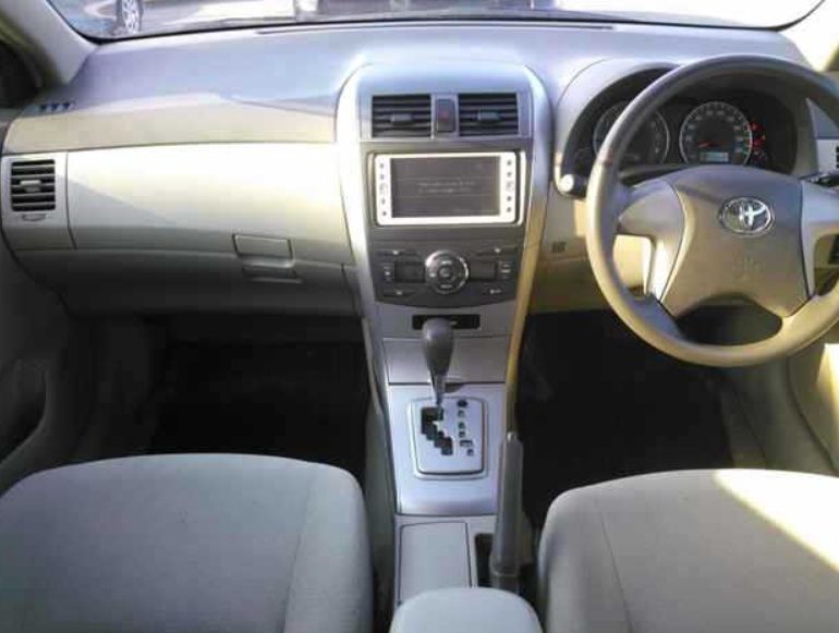  30940  TOYOTA COROLLA AXIO  2010  