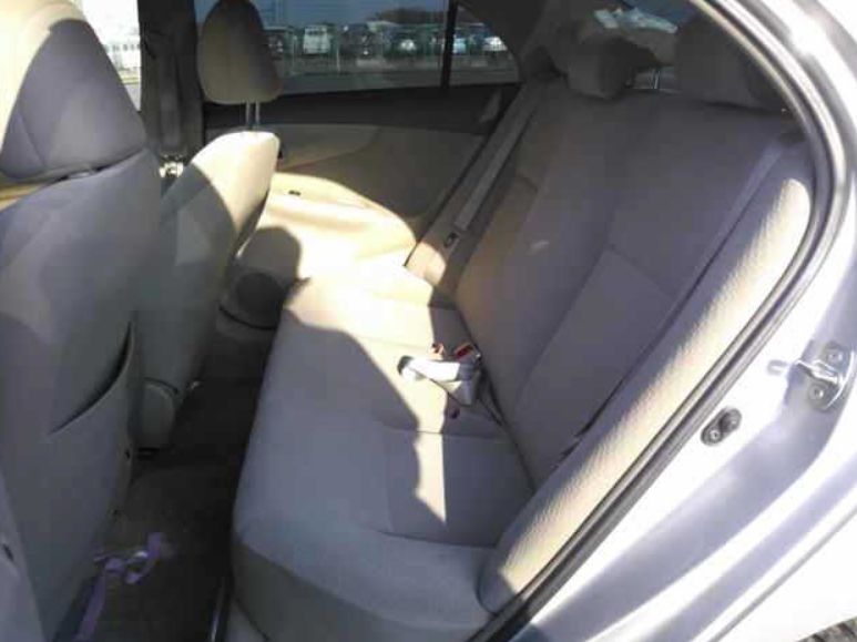  30940  TOYOTA COROLLA AXIO  2010  