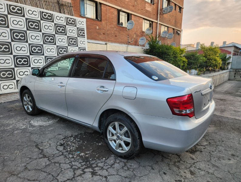  30940  TOYOTA COROLLA AXIO  2010  