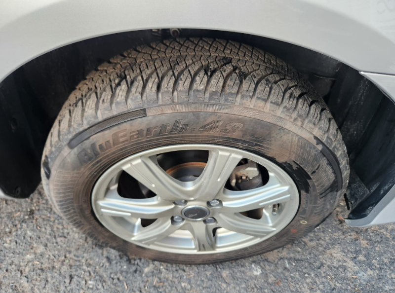  30940  TOYOTA COROLLA AXIO  2010  