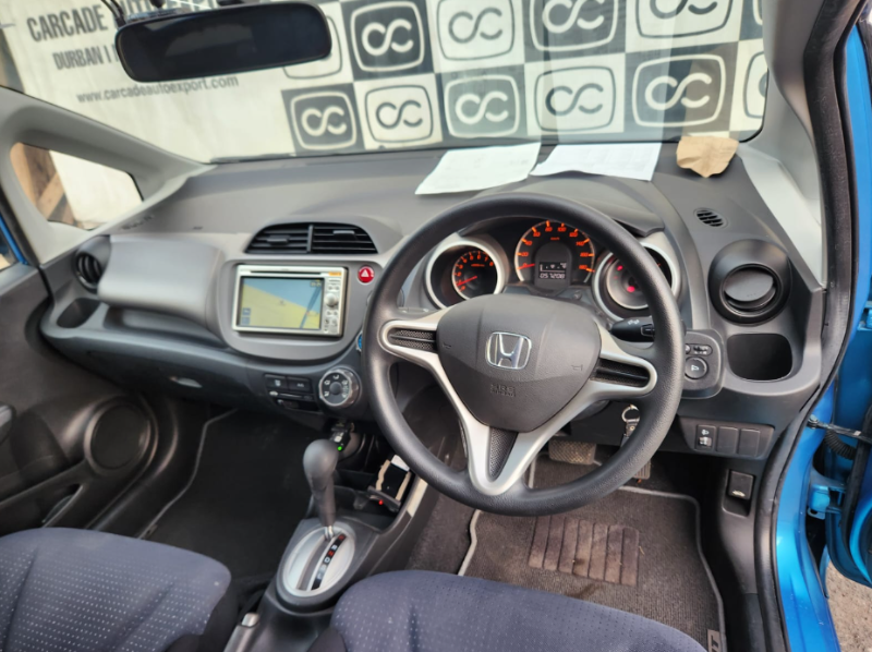  30942  HONDA FIT  2009  