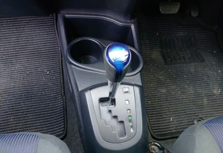  30948  TOYOTA AQUA  2016  