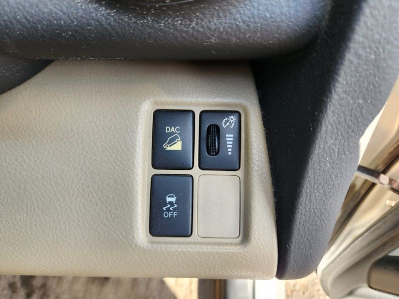  30949  TOYOTA VANGUARD  2009  
