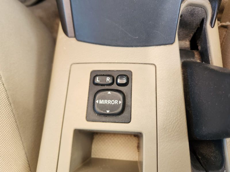  30949  TOYOTA VANGUARD  2009  