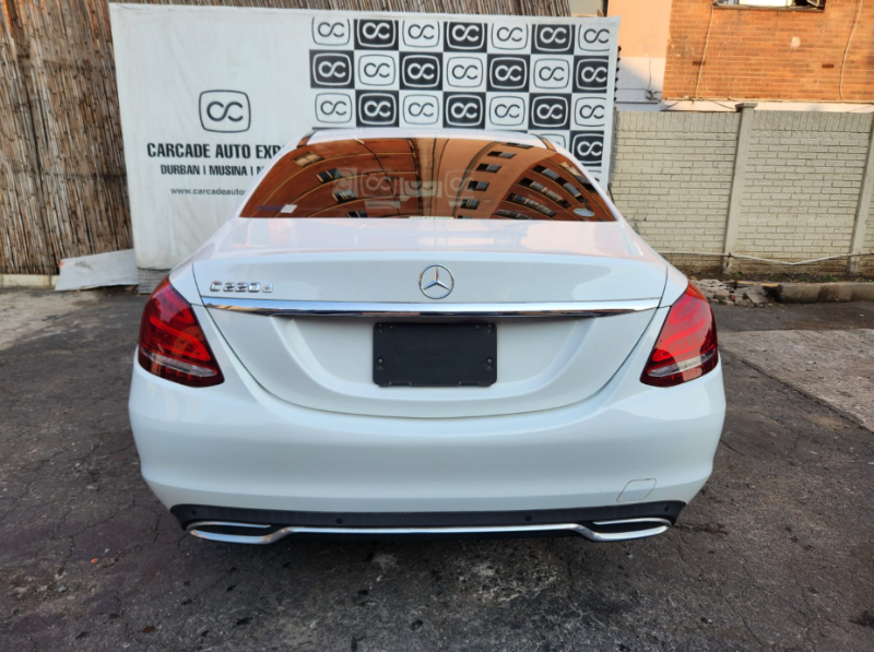  30952  MERCEDES BENZ C class  2015  