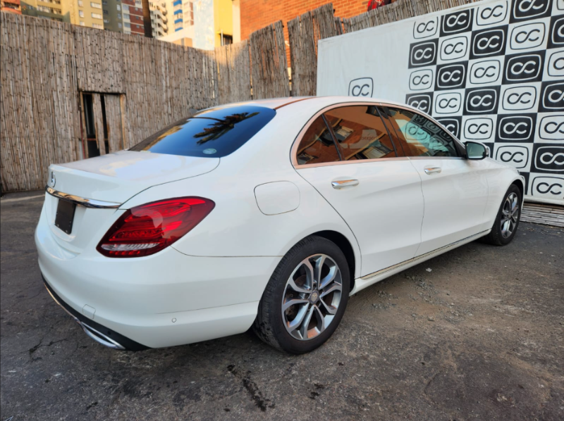  30952  MERCEDES BENZ C class  2015  