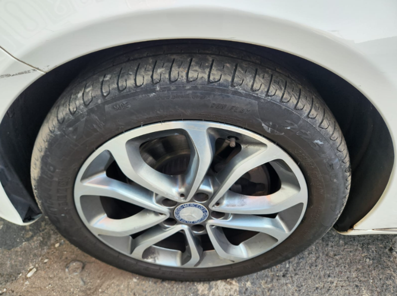  30952  MERCEDES BENZ C class  2015  