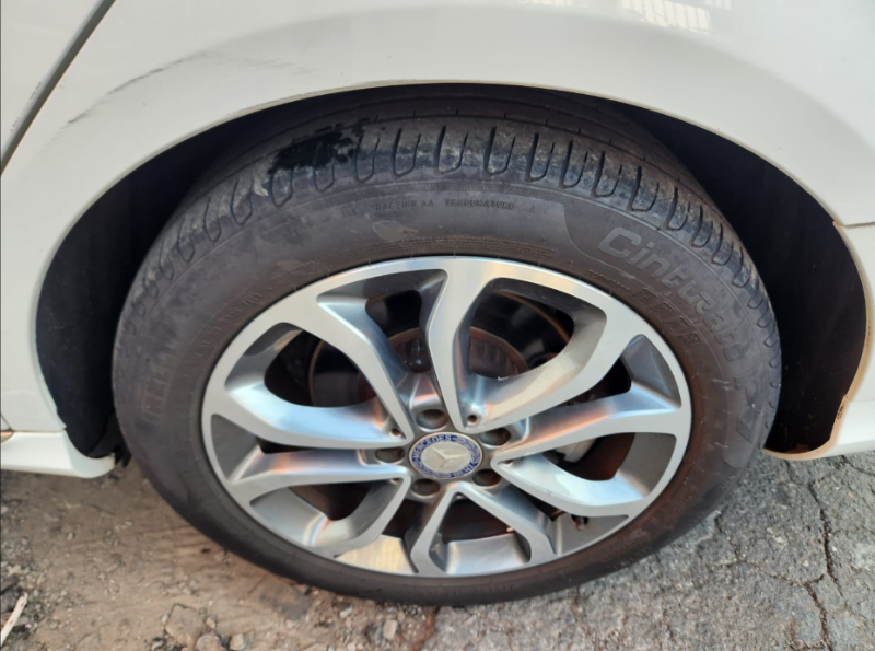  30952  MERCEDES BENZ C class  2015  