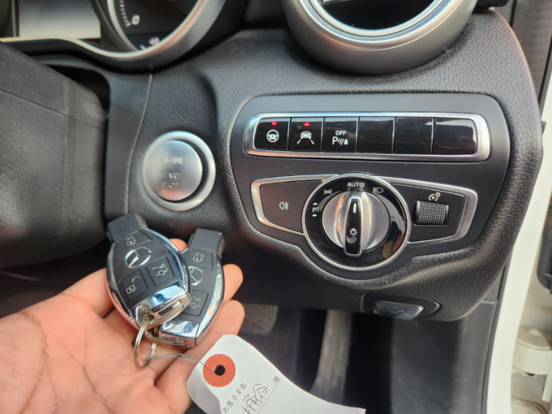  30952  MERCEDES BENZ C class  2015  