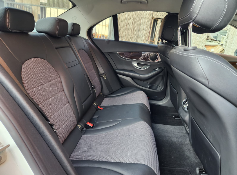  30952  MERCEDES BENZ C class  2015  