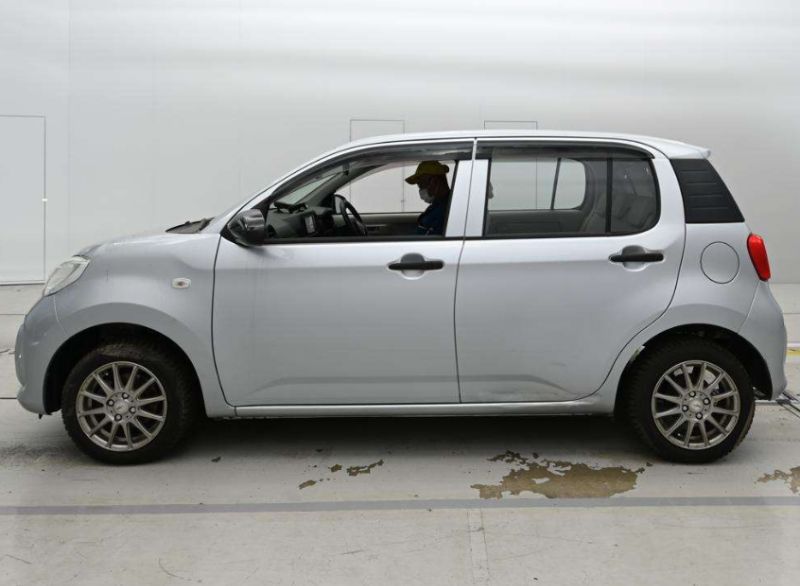  30954  TOYOTA PASSO  2017  