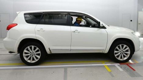  30955  TOYOTA VANGUARD  2011  