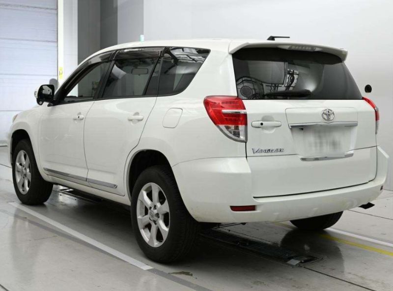  30958  TOYOTA VANGUARD  2010  