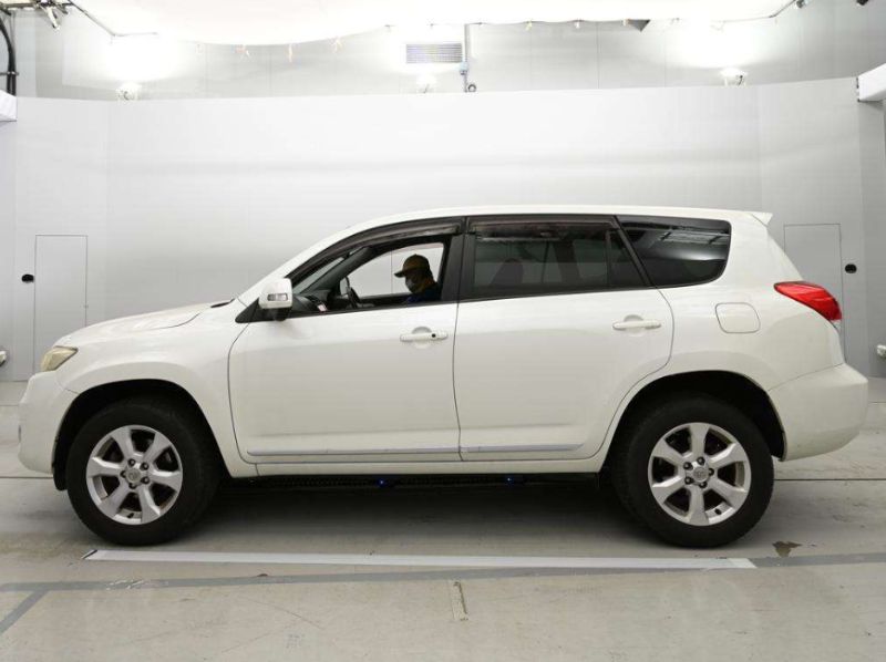  30958  TOYOTA VANGUARD  2010  