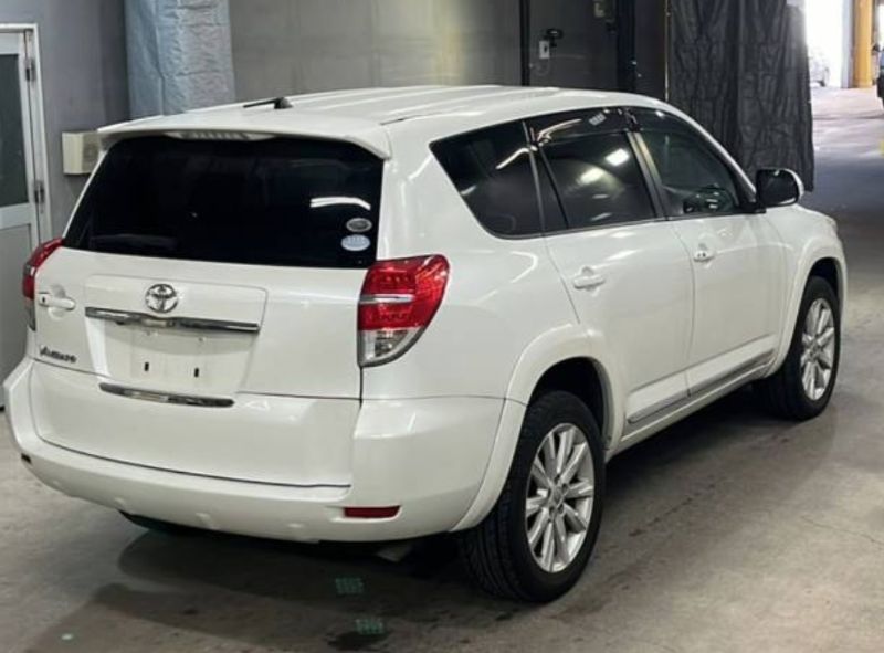  30961  TOYOTA VANGUARD  2011  